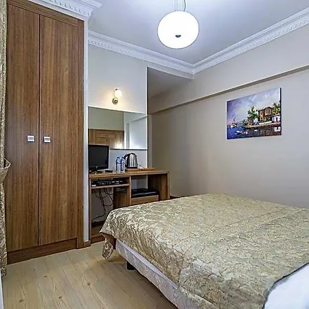 Hotel Elasophia